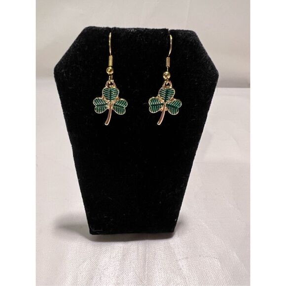 St. Patrick’s Day Clover Fish Hook Studs Earrings - Picture 1 of 2